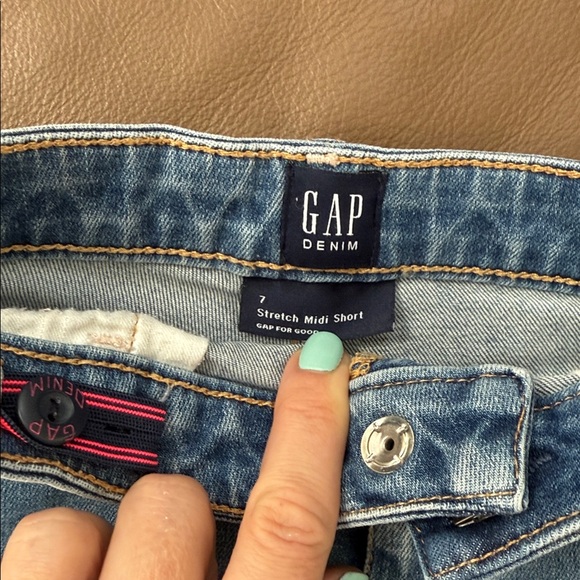 GAP kids girl stretch midi jeans shorts 7 - Picture 2 of 4
